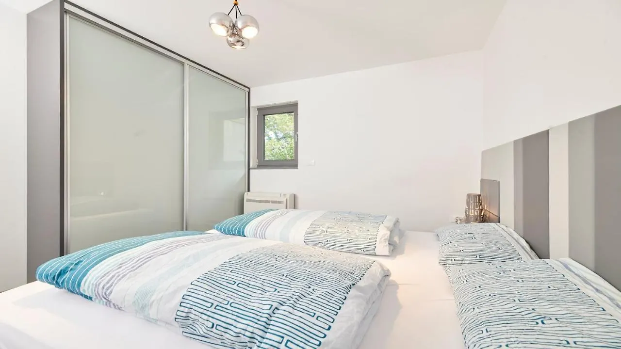 Guest house Villa Blue Ocean Njivice