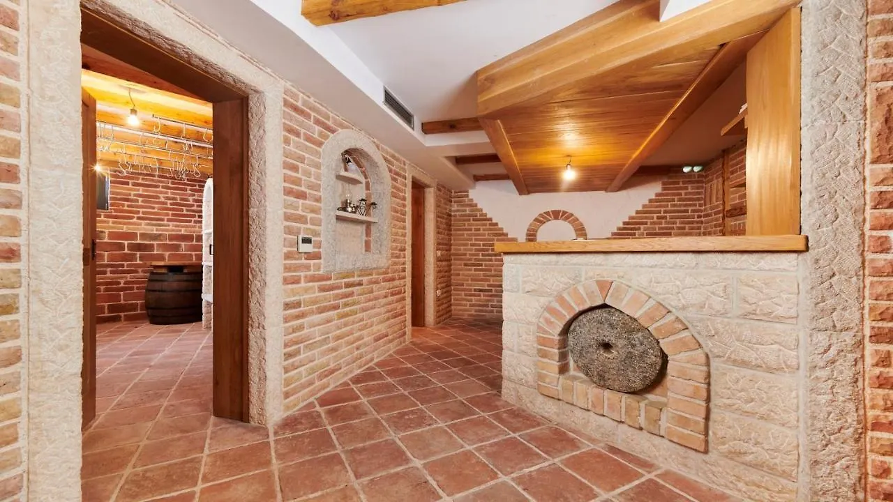 Guest house Villa Blue Ocean Njivice Croatia